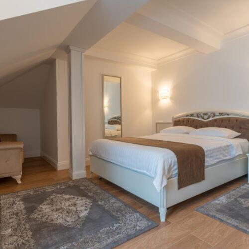Gabriela Hotel 3*